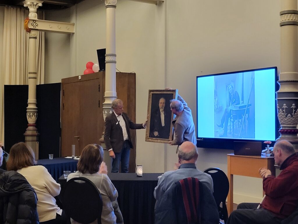 Presentation to Musis Sacrum of a painting that Jan Goedhart made of conductor Martin S. Heuckeroth (conductor of the Dutch Mahler premiere in 1903 in Arnhem).